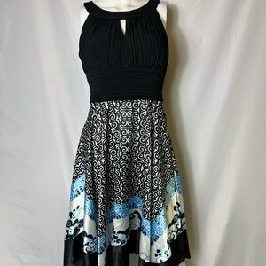 Melrose Size 10 Sleeveless Summer Travel Party Handkerchief Dress